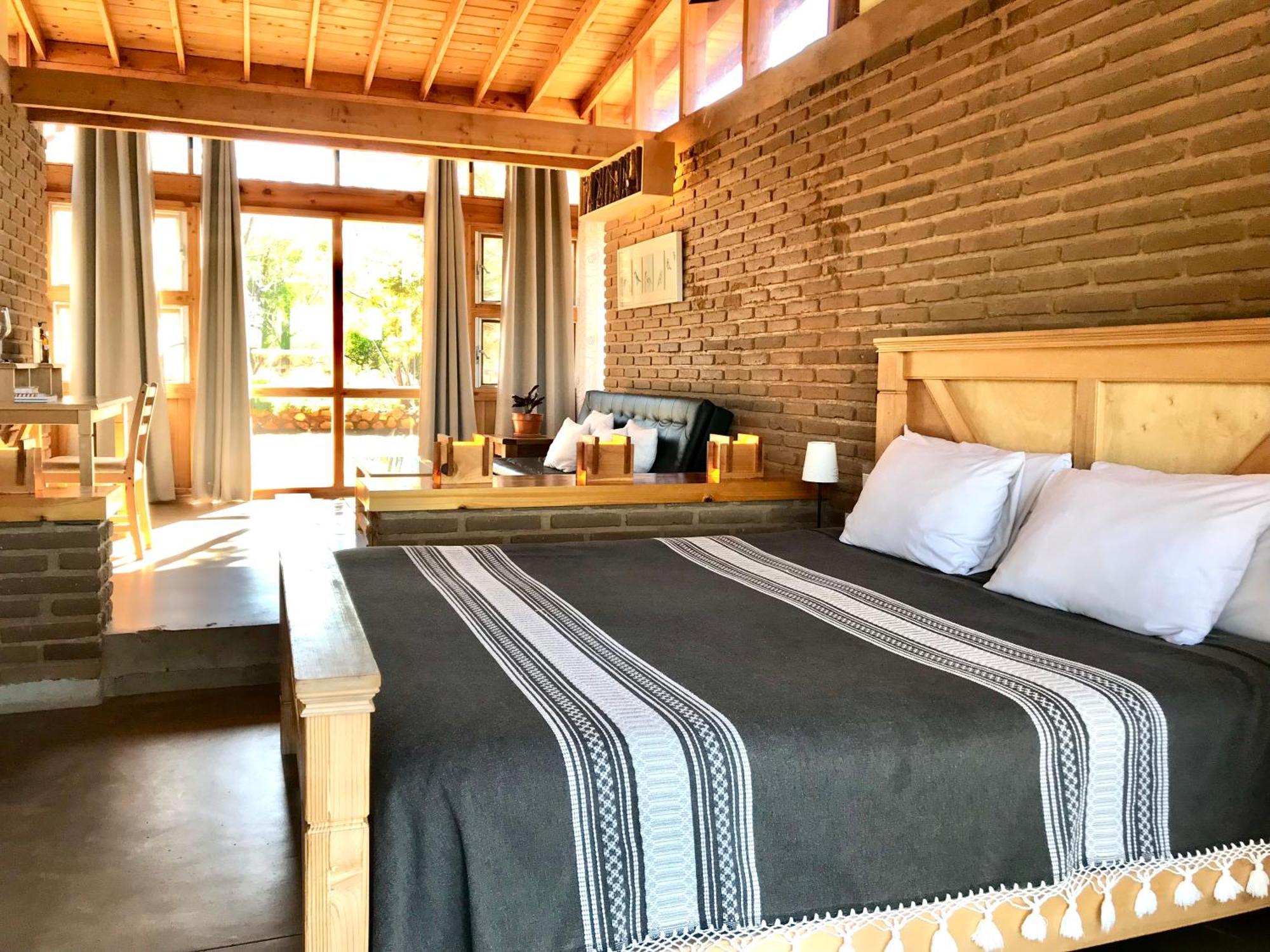 Casa Mayoral B&B Pet Friendly Valle de Guadalupe Ruang foto